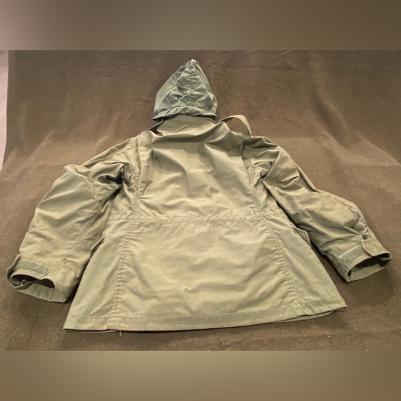 Vintage Vietnam Era M65 Military Jacket, Men’s Medium Short, Olive Drab Green - Picture 4 of 16